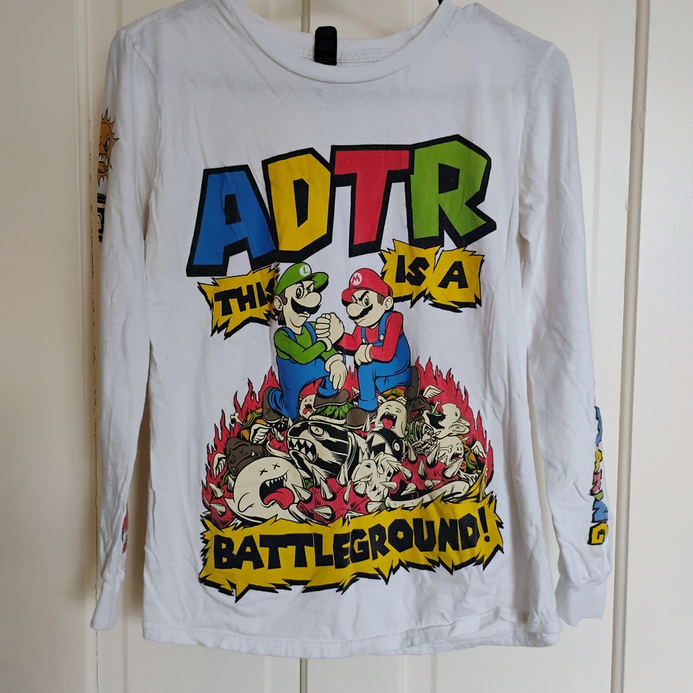 Colorful Graphic Long Sleeve Shirt